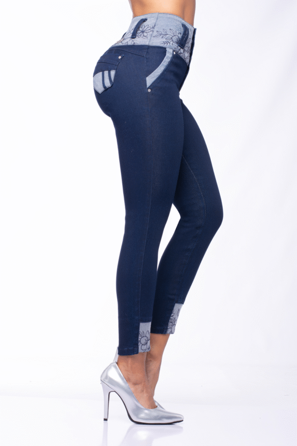Jean Levanta Cola 0106 - Image 2