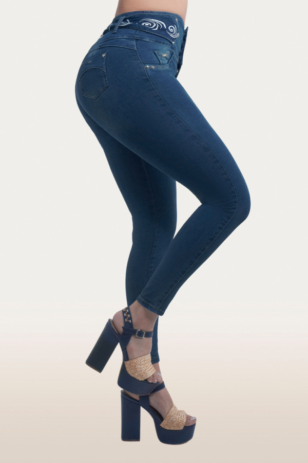 Jean Levanta Cola 6406 - Image 2