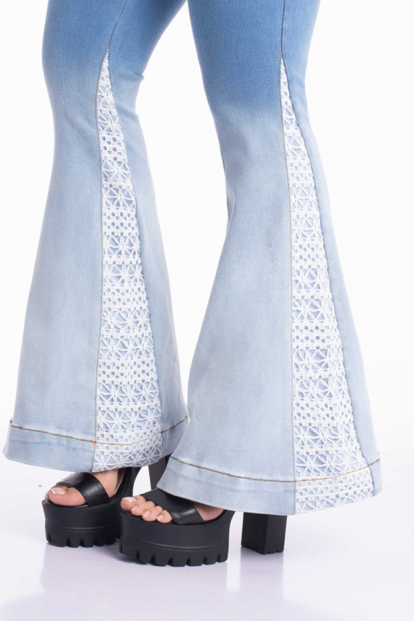 Jean Levanta Cola 0309 - Image 2