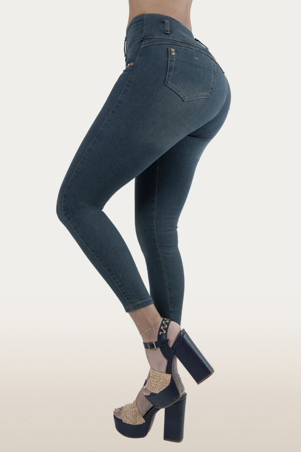 Jean Levanta Cola 6203 - Image 3