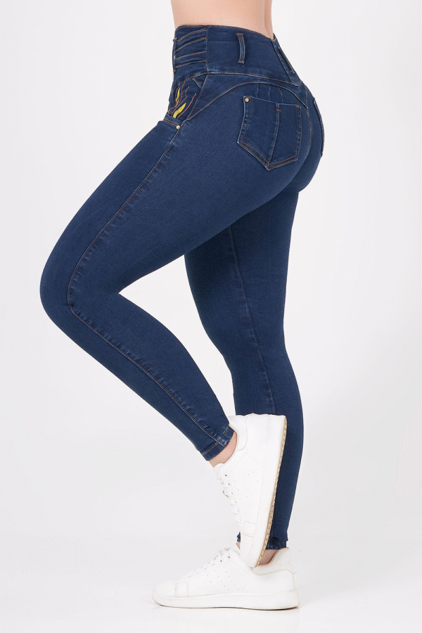 Jean Levanta Cola 7504 - Image 3